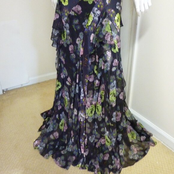 Cinq a Sept Midnight Floral Bloom Isla Gown - Picture 7 of 13